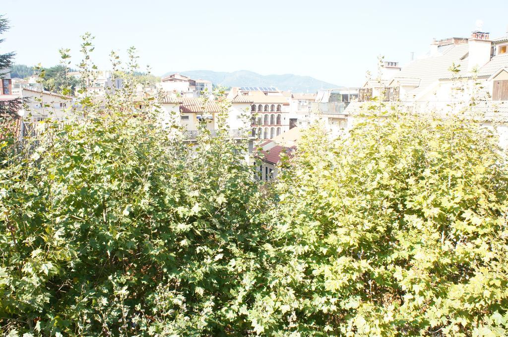Hostal Torras ซานต์ ฮิลาริ ซาคาล์ม ภายนอก รูปภาพ