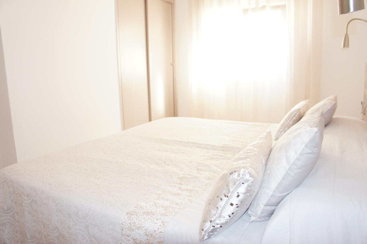 Hostal Torras ซานต์ ฮิลาริ ซาคาล์ม ภายนอก รูปภาพ