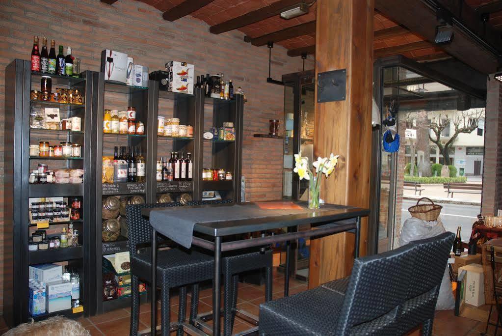 Hostal Torras ซานต์ ฮิลาริ ซาคาล์ม ภายนอก รูปภาพ