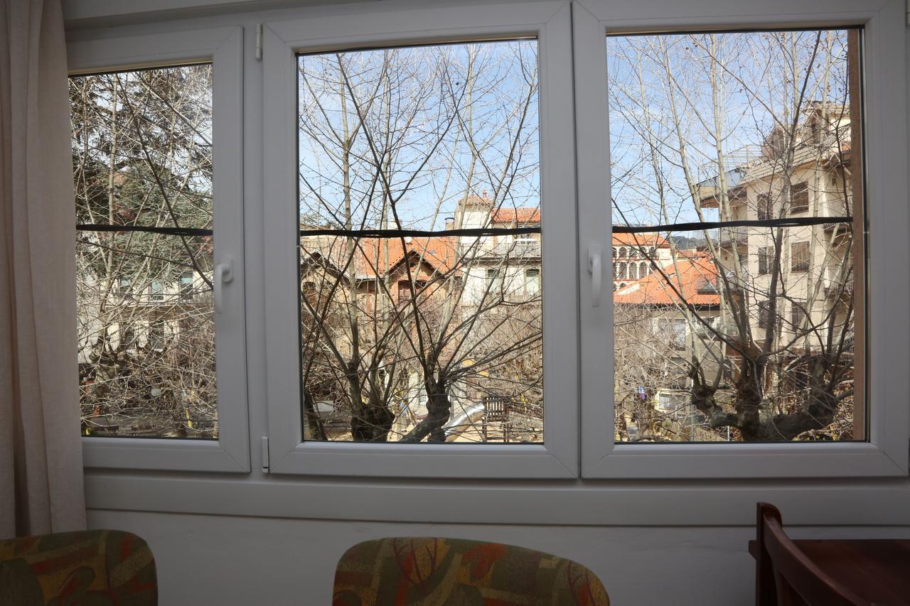 Hostal Torras ซานต์ ฮิลาริ ซาคาล์ม ภายนอก รูปภาพ