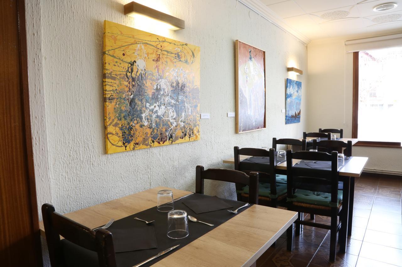 Hostal Torras ซานต์ ฮิลาริ ซาคาล์ม ภายนอก รูปภาพ